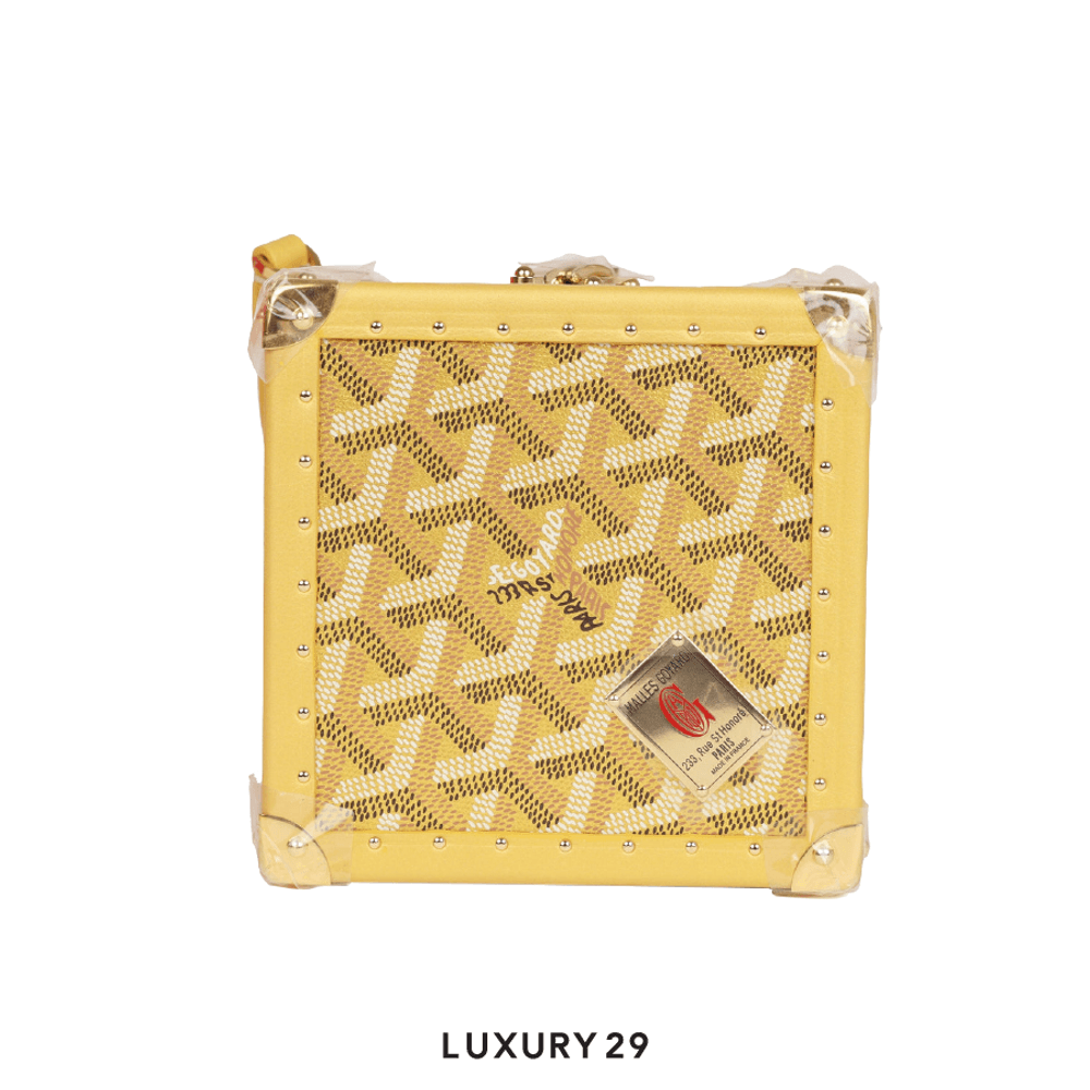 Goyard chest bag top