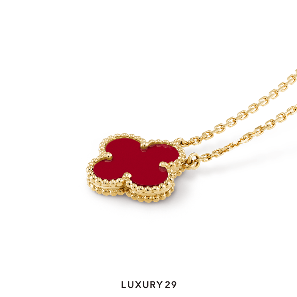 Yellow gold carnelian pendant 2025