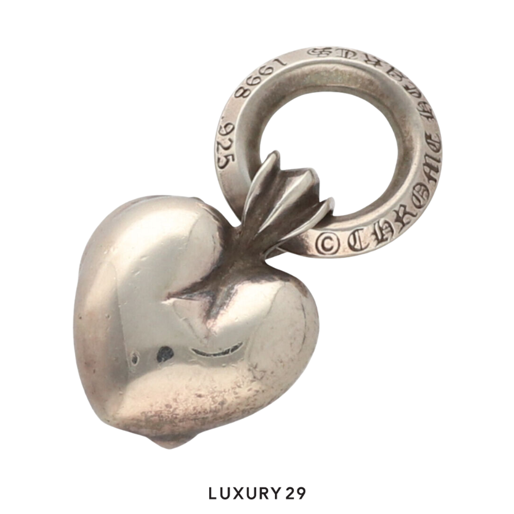 Chrome hearts heart pendant store